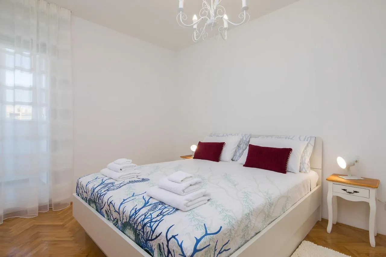 ספליט Sidro Apartment